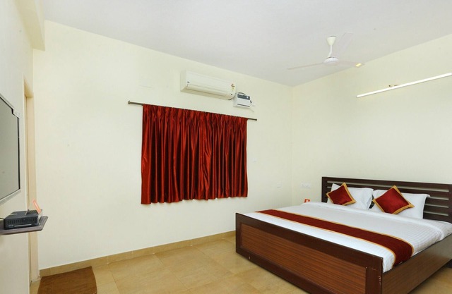 OYO 10121 Hotel Twilight Bay
