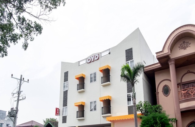OYO 1185 Bukit Toedjoeh Residence Syariah