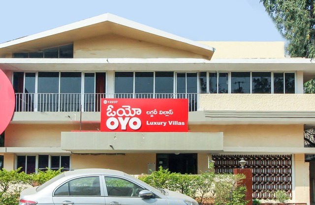 OYO 12237 Luxury Villas