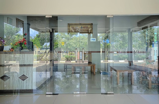OYO 1283 Guest House Loemajan