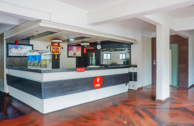 OYO 17121 Hotel Yashraj Inn