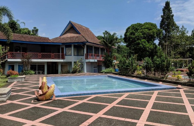 OYO 1924 Hotel Rafflesia