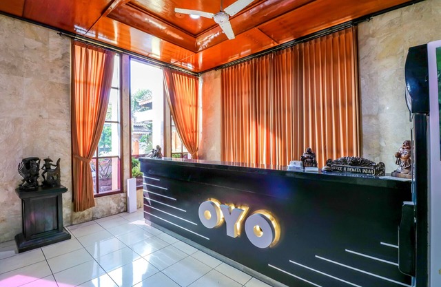 OYO 1952 Hotel Dewata IndahNearLumintang Park