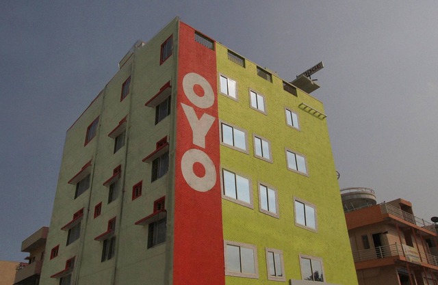 OYO 24259 Hotel Blue Inn