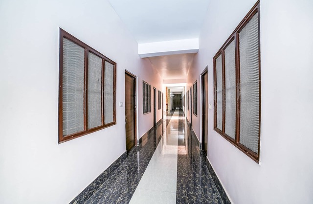 OYO 37914 Hotel Kalindi