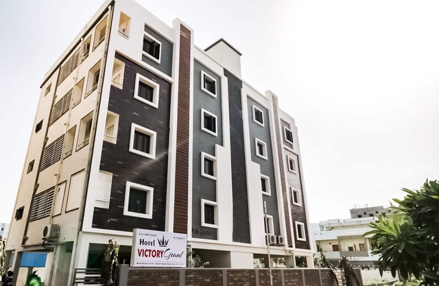 OYO 46726 Victory Grand