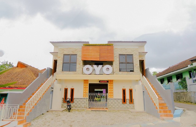OYO 605 Queen Homestay