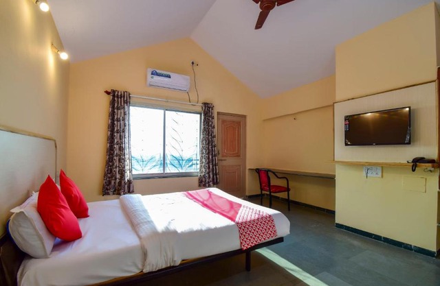 OYO 65197 Green Woods Resorts