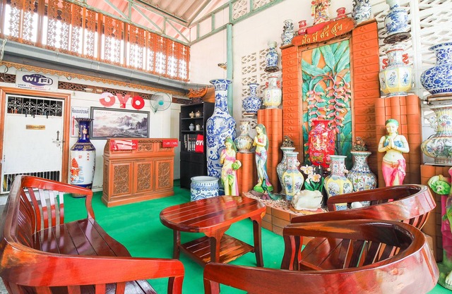 OYO 654 Samanmit Inn Hotel