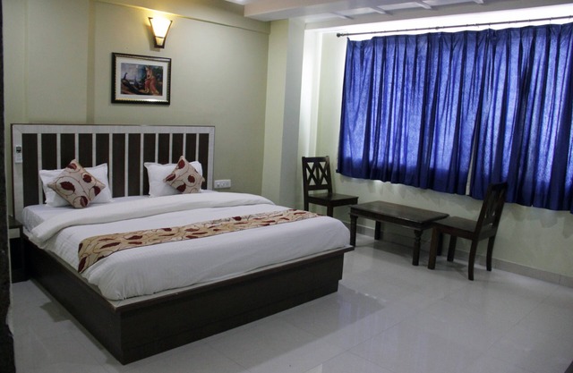 OYO 6915 Hotel Marwar Regency