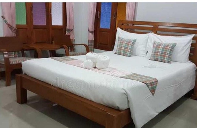 OYO 81244 New Sunrise Guest House