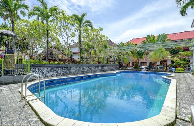 OYO 90201 Hotel Bina Artha