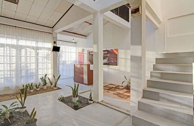 OYO 90561 Paris Street Residence Syariah