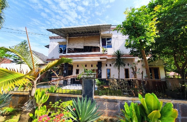 OYO 90633 Graha Dirham Homestay