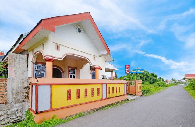 OYO 90977 Wisma Pelangi Palopo
