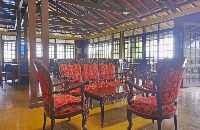 OYO 91244 Hotel Lembah Nyiur