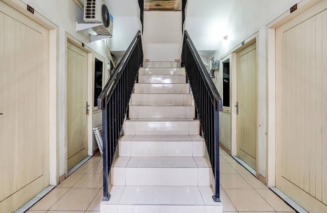 OYO 91361 Benlin D'kost Syariah
