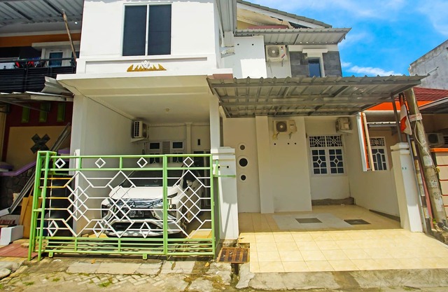 OYO 91460 Guest House Kencana Syariah