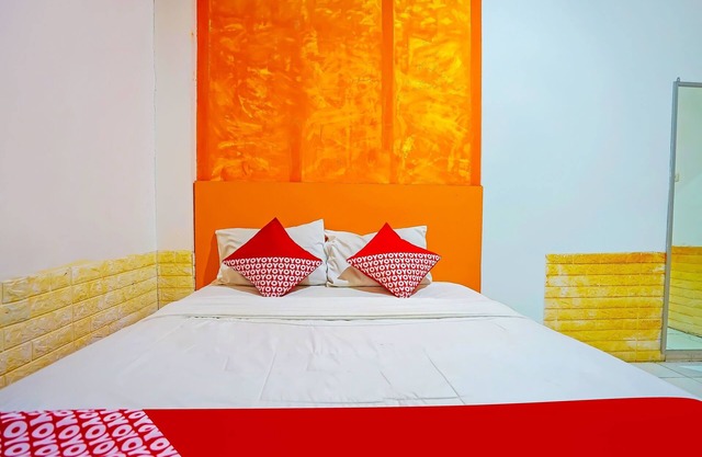 OYO 91742 Ivy Hotel