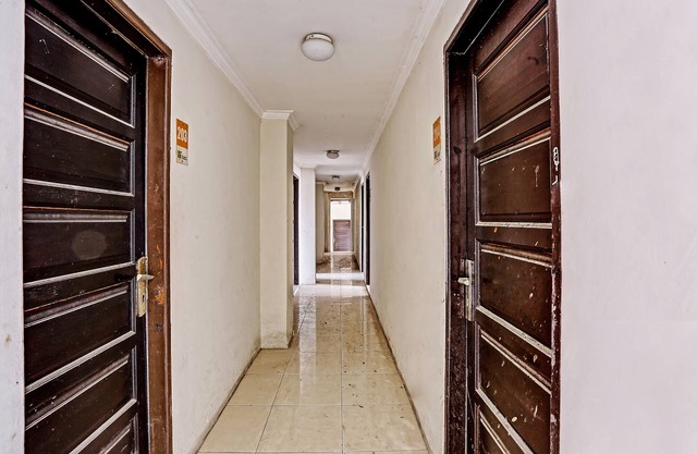 OYO 91862 Hotel Hayani