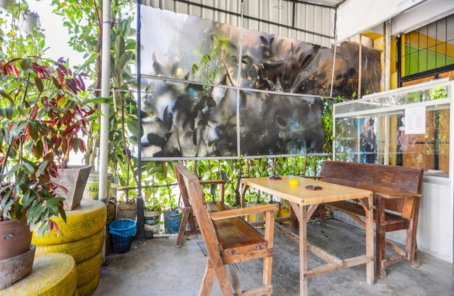 OYO 91882 Bilqis Homestay NearThe Hot River, Dog Run