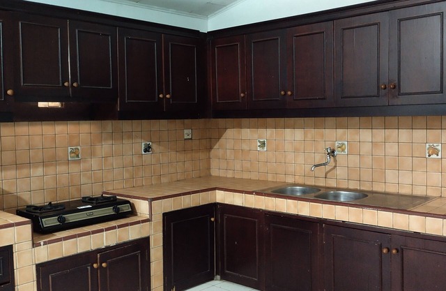 OYO 92098 Kost Orange Syariah