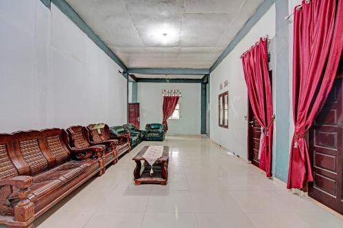 OYO 92302 Salsa Homestay Syariah Near Pondok Pesantren MUALLIMIN Muhammadiyah Bangkinang Kota