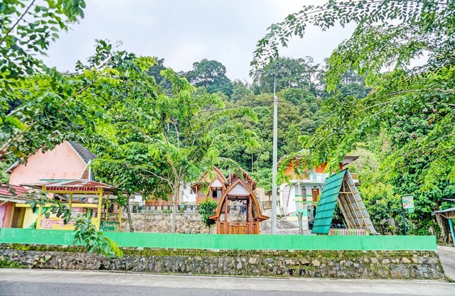 OYO 92386 Cottage Melati Homestay