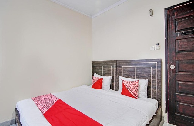 OYO 92530 Rosela House Syariah