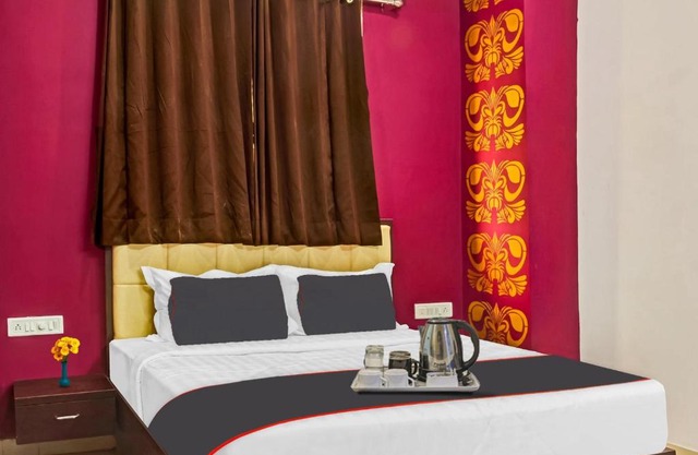 OYO 92757 Hotel Thakur