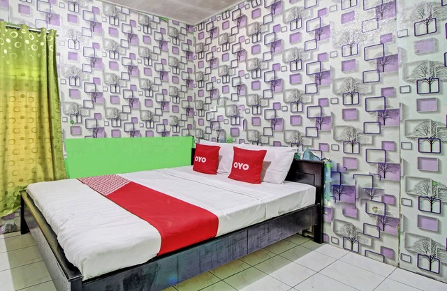 OYO 92759 Penginapan Piji Kembar