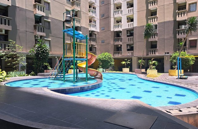 OYO 93365 Apartement Gateway By Sarana Cipta Mahakarya Ii