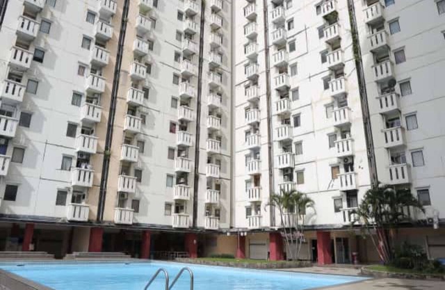 OYO 93585 Apartemen Cibubur Village By Raja Property