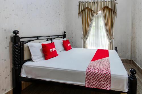OYO 93618 Homestay Bonjeruk Near Restoran Pawon 21 Bonjeruk