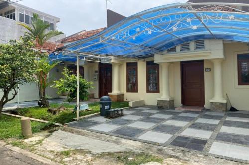OYO 93641 Udayana Guesthouse Syariah