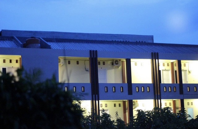 OYO 93735 Pondok Zamzam Near Taman Arung Palakka, Bone