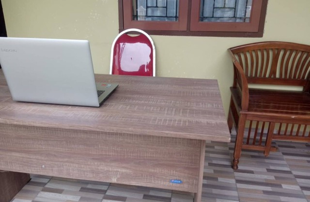OYO 93749 Aksana Homestay SyariahNearWonderland Trik Art