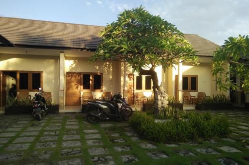 OYO 93758 Lembah Sriti Homestay Near Sirkuit Motor Cross Internasional 459 Lantan