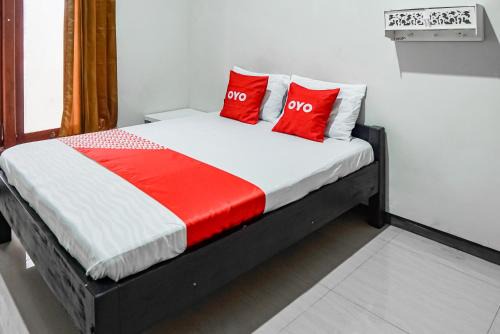 OYO 93869 Regina Homestay Syariah