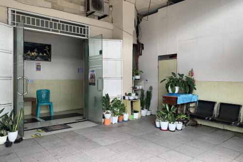 OYO 94115 Pondok Sahabat Vianty Near SDN Kampung Parang