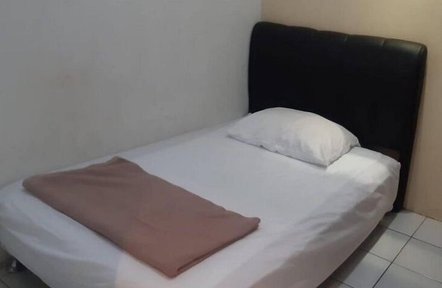 OYO 94206 Pondok Zalsha