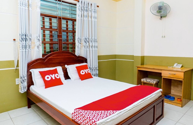 OYO 971 Lam Hoang Hotel