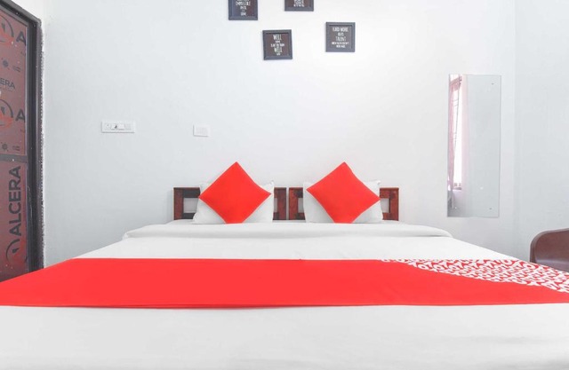 OYO 80723B Hotel Kanha