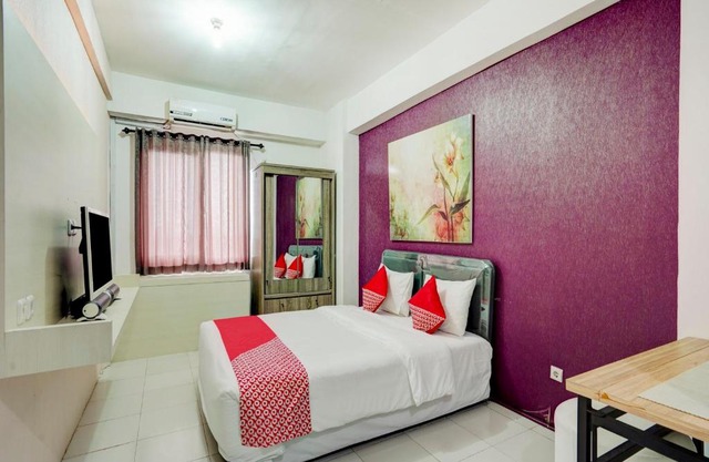 OYO Flagship 90087 Apartment Menara Rungkut 2