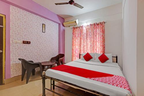 OYO Flagship Happy Inn
