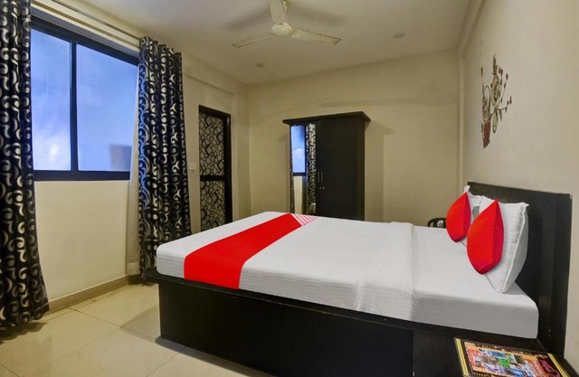 OYO Flagship Kings Stay Inn