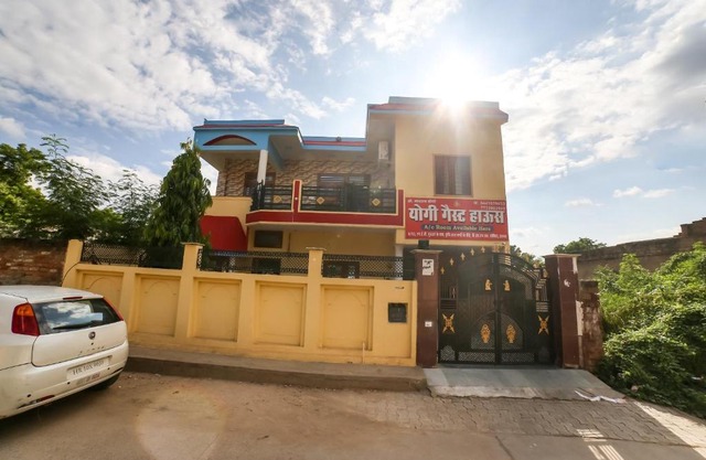 OYO 61631 Yogi Guest House