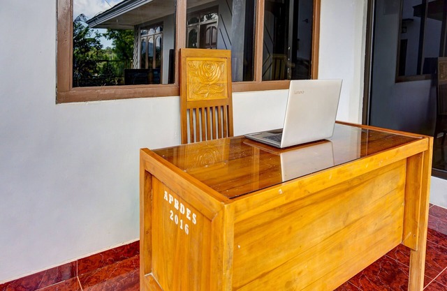 OYO Homes 91132 Desa Wisata KalipucangNearGreen Zone Indonesia