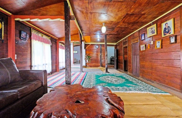 OYO Homes 91167 Tatto Bara Homestay Near Tongkonan Payung Pangden