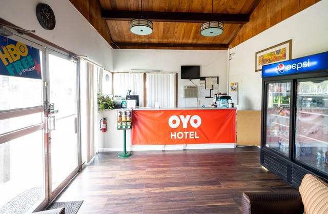 OYO Hotel Ocala, Fl I-75